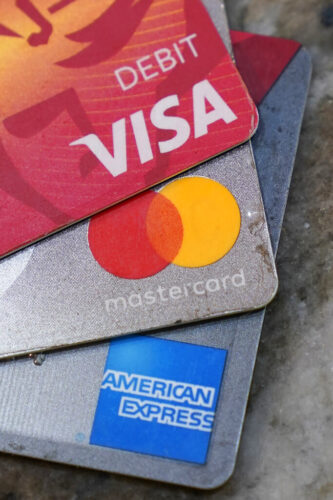 Thu. 9:05 a.m.: US unemployment claims fall to 360,000, a new pandemic low
